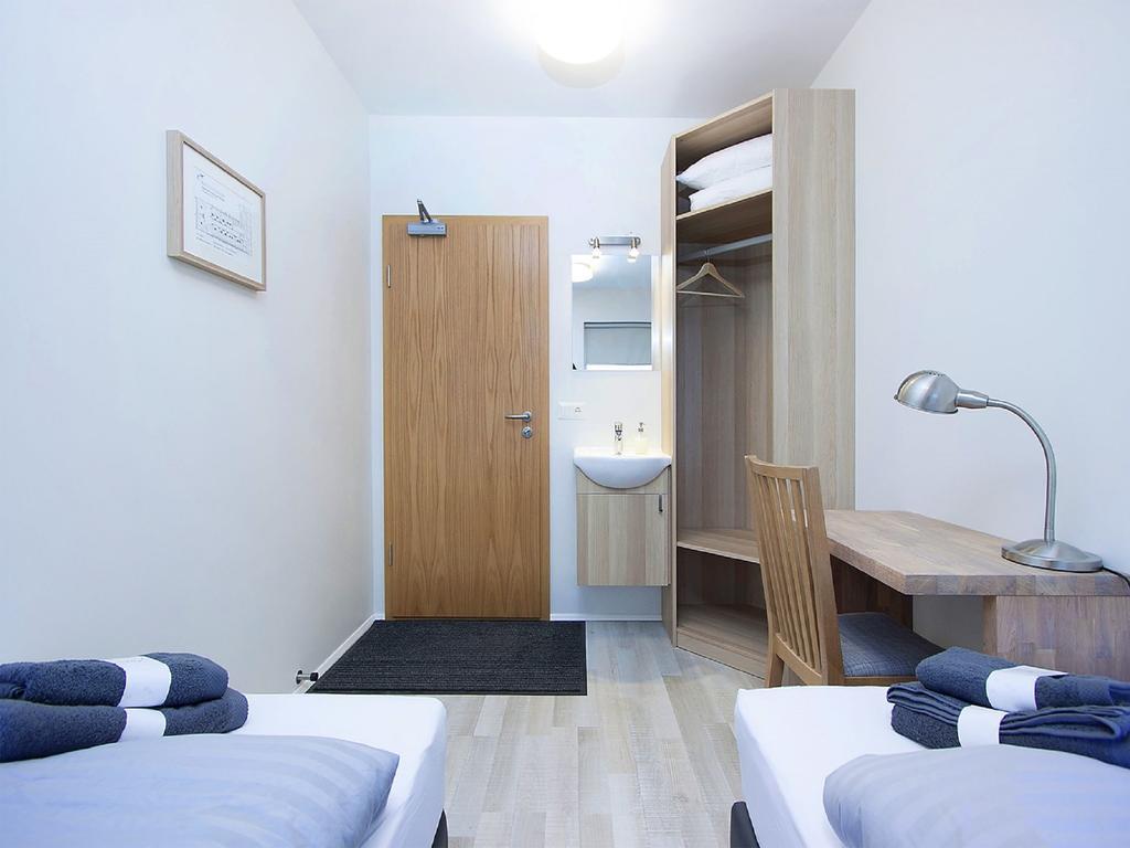 KEF Guesthouse by Keflavík airport Habitación foto